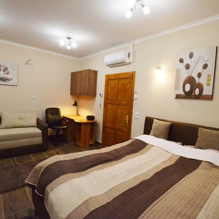 Bathory Apartman Apartment Eger Exterior foto