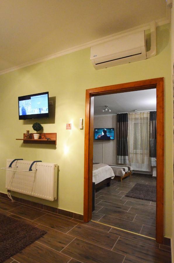 Bathory Apartman Apartment Eger Exterior foto