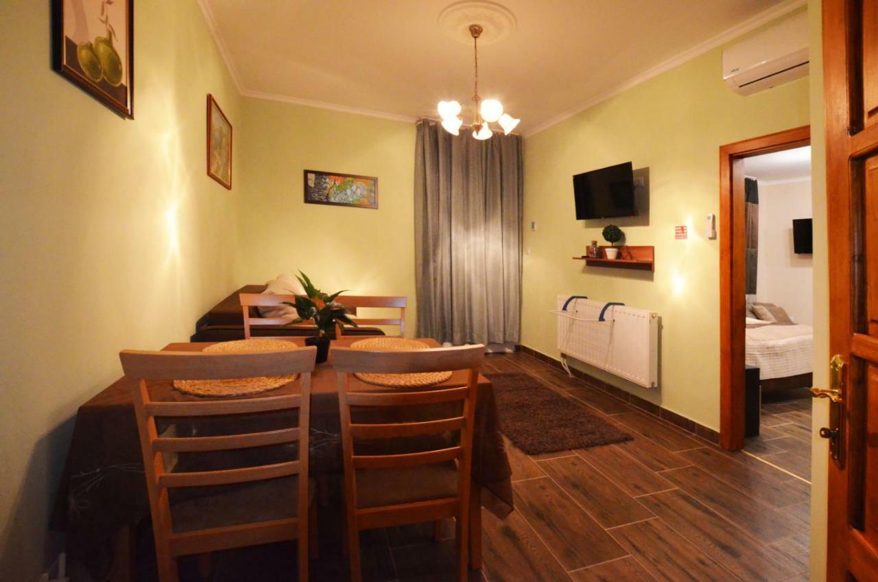 Bathory Apartman Apartment Eger Exterior foto